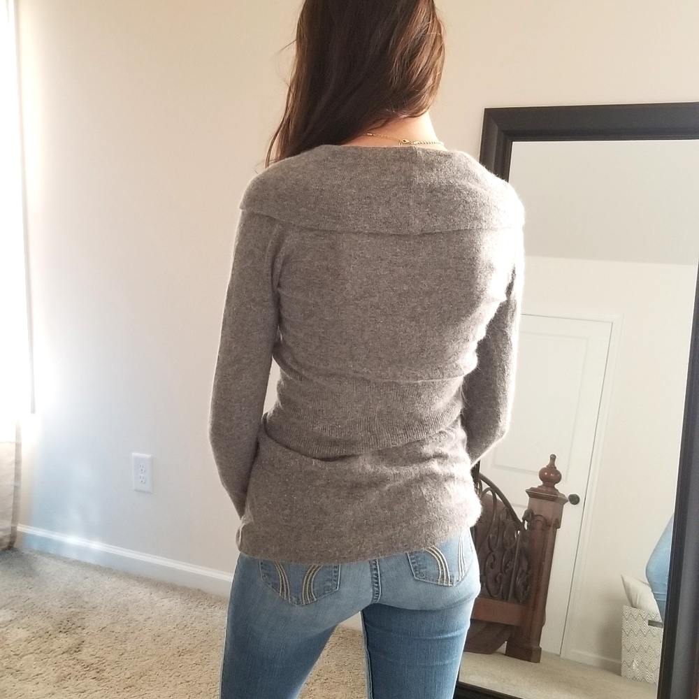 Sweater - Picture 3 of 3